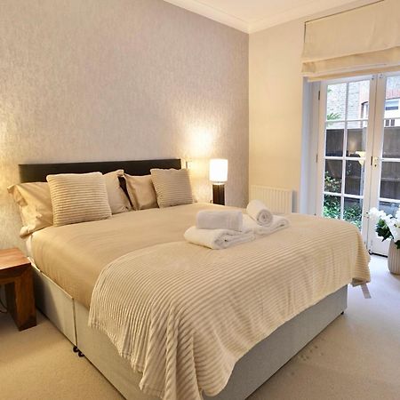 Kensington Apartment, Breakfast, 2 Baths Лондон Екстер'єр фото